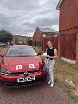 “I’ve just passed first time with Mark, I couldn’t have done it without him. He made me feel so comfortable learning how to drive and made sure I was 100% before doing my test. He told me everything I needed to know and really helped me understand everything. Would absolutely recommended Mark any day of the week! 🚗”